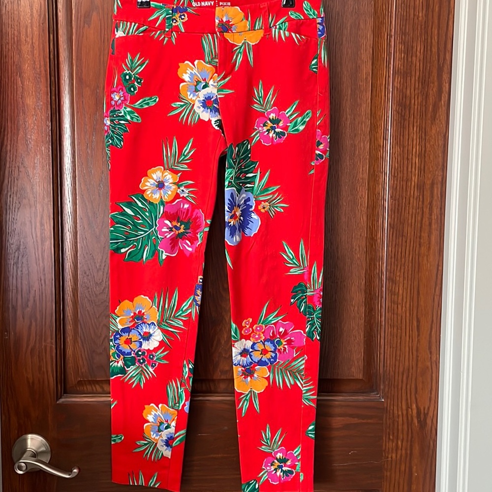 Woman flower print dress pant
